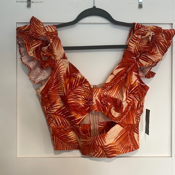 RUFFLE TOP - Picture 3 of 5